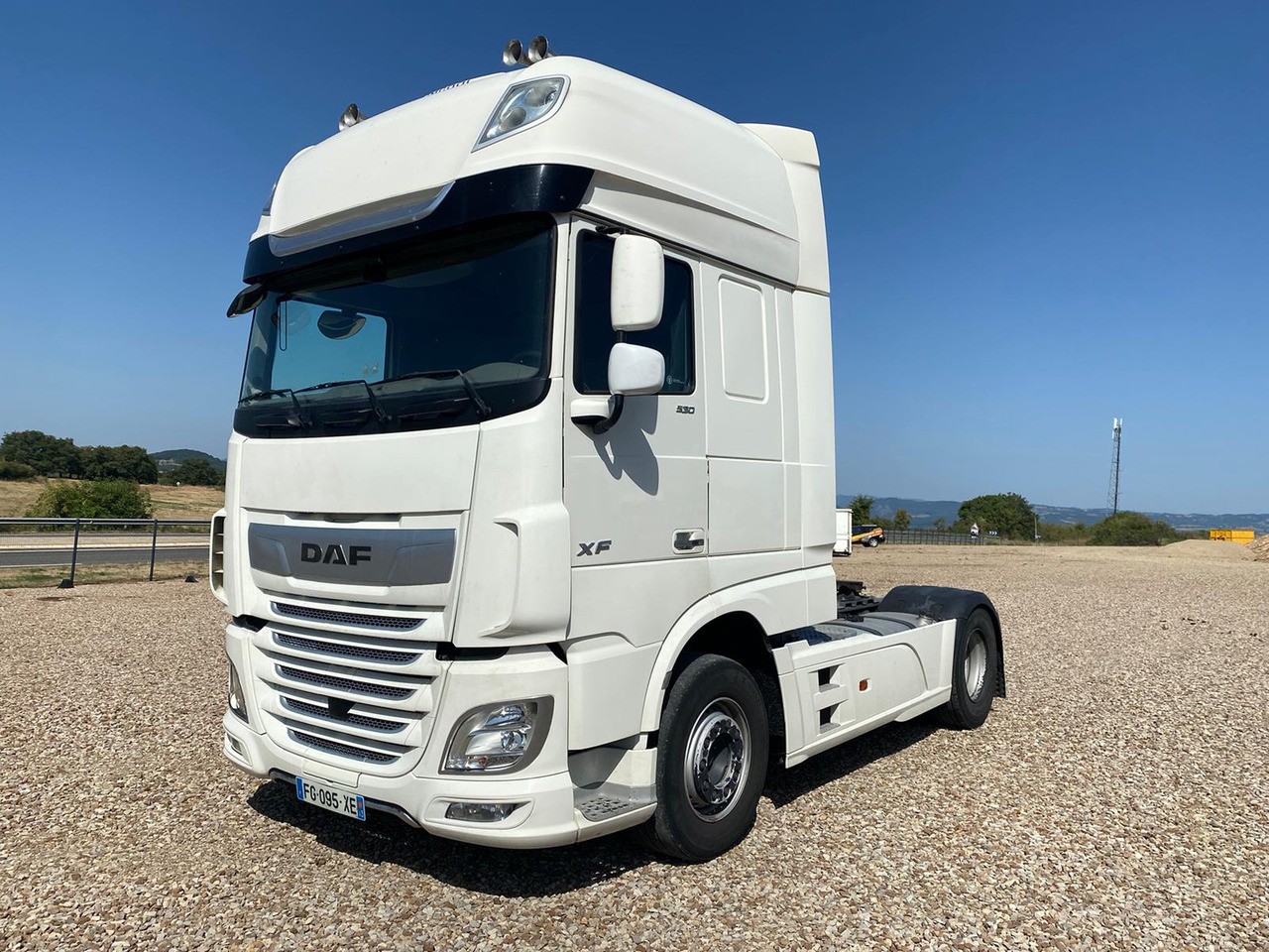 DAF XF530 Super Space Cab - Trekker: afbeelding 1 DAF XF530 Super Space Cab - Trekker: afbeelding 1