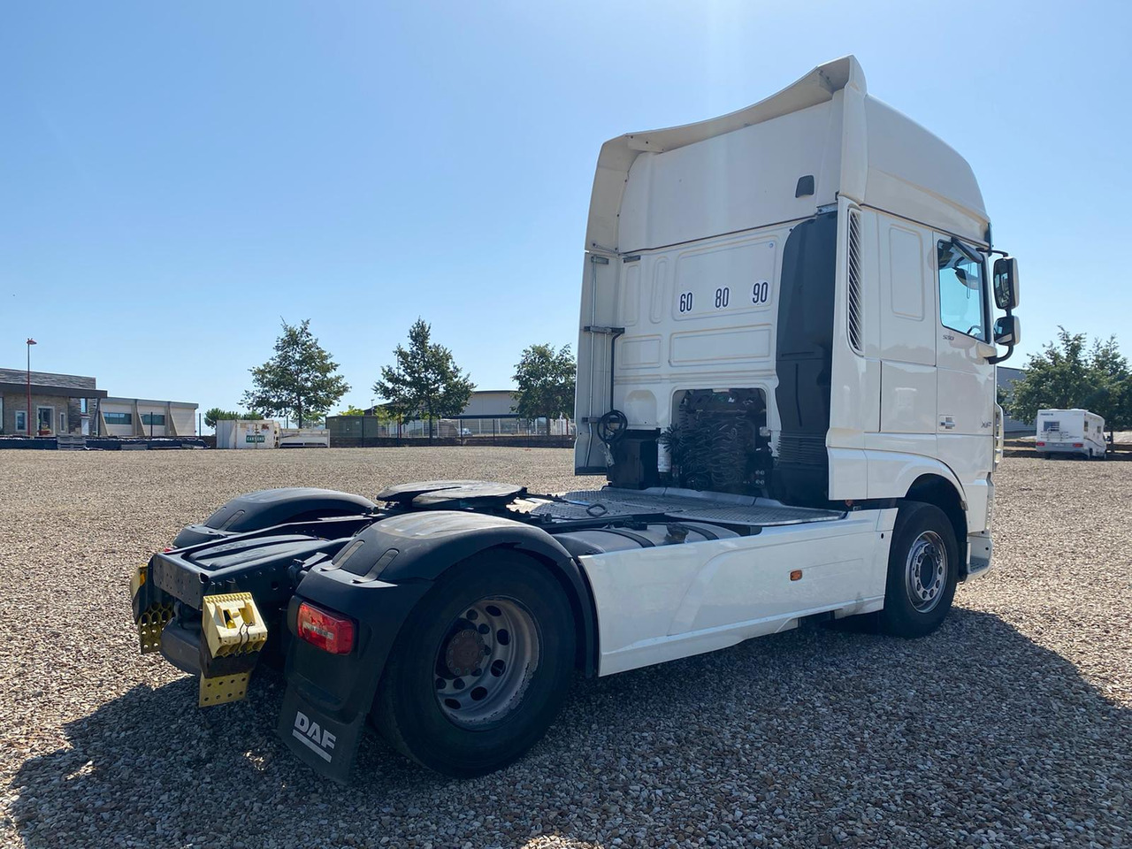 DAF XF530 Super Space Cab - Trekker: afbeelding 3 DAF XF530 Super Space Cab - Trekker: afbeelding 3