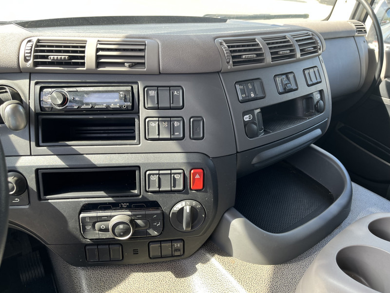 DAF CF 260 FA / 18 Ton / 93 dkm / Box / Laadklep / APK 09-25 - Bakwagen: afbeelding 5 DAF CF 260 FA / 18 Ton / 93 dkm / Box / Laadklep / APK 09-25 - Bakwagen: afbeelding 5
