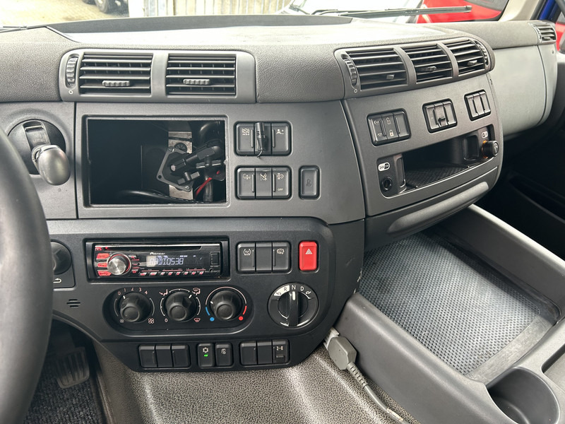 DAF CF 370 FA + Pacton MXD 218 / Curtainside Combi / Loadlift / APK TUV 05-26 - Schuifzeilen vrachtwagen: afbeelding 5 DAF CF 370 FA + Pacton MXD 218 / Curtainside Combi / Loadlift / APK TUV 05-26 - Schuifzeilen vrachtwagen: afbeelding 5