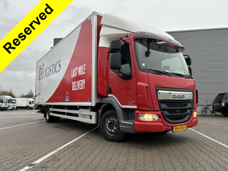 DAF LF 210 FA / 12 Ton / 450 dkm / Tacho V2 / Box / Laadklep / APK TUV 09-26 - Bakwagen: afbeelding 1 DAF LF 210 FA / 12 Ton / 450 dkm / Tacho V2 / Box / Laadklep / APK TUV 09-26 - Bakwagen: afbeelding 1