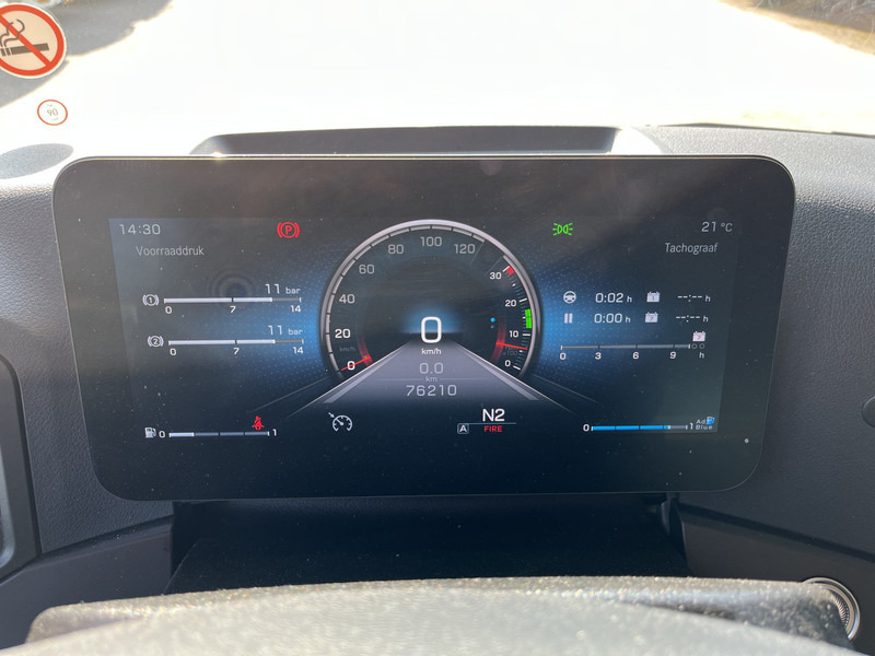 Mercedes-Benz Actros 2124 / 2023 / 18 Ton / Box / Laadklep - Bakwagen: afbeelding 4 Mercedes-Benz Actros 2124 / 2023 / 18 Ton / Box / Laadklep - Bakwagen: afbeelding 4