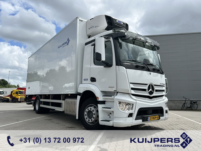 Mercedes-Benz Actros 2124 / Carrier Supra 850 -30 gr / Koeler / Laadklep / APK 03-26 - Koelwagen vrachtwagen: afbeelding 1 Mercedes-Benz Actros 2124 / Carrier Supra 850 -30 gr / Koeler / Laadklep / APK 03-26 - Koelwagen vrachtwagen: afbeelding 1