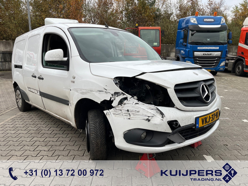 Mercedes-Benz Citan 109 CDI / Extra Lang / UNFALL / DAMAGE - Kleine bestelwagen: afbeelding 1 Mercedes-Benz Citan 109 CDI / Extra Lang / UNFALL / DAMAGE - Kleine bestelwagen: afbeelding 1