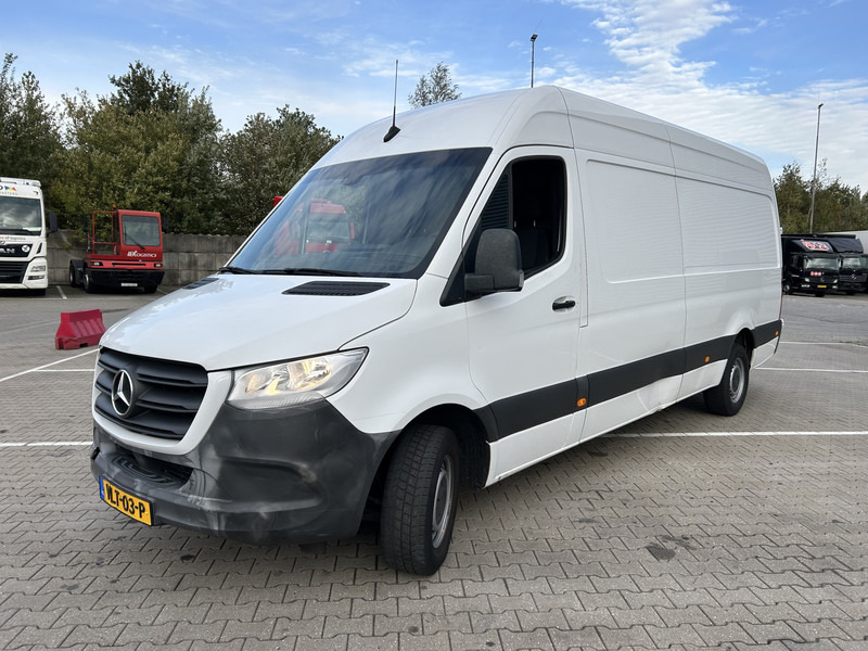 Kleine bestelwagen Mercedes-Benz Sprinter 311 2.2 CDI Euro 6D / 130 dkm / L3 H2 / Camera / APK TUV 10-26: afbeelding 19 Kleine bestelwagen Mercedes-Benz Sprinter 311 2.2 CDI Euro 6D / 130 dkm / L3 H2 / Camera / APK TUV 10-26: afbeelding 19