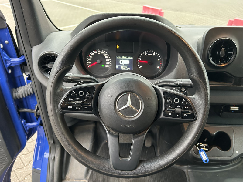 Mercedes-Benz Sprinter 311 2.2 CDI Euro 6D / 137 dkm / L3 H2 / Wrapped / APK TUV 10-26 - Kleine bestelwagen: afbeelding 4 Mercedes-Benz Sprinter 311 2.2 CDI Euro 6D / 137 dkm / L3 H2 / Wrapped / APK TUV 10-26 - Kleine bestelwagen: afbeelding 4