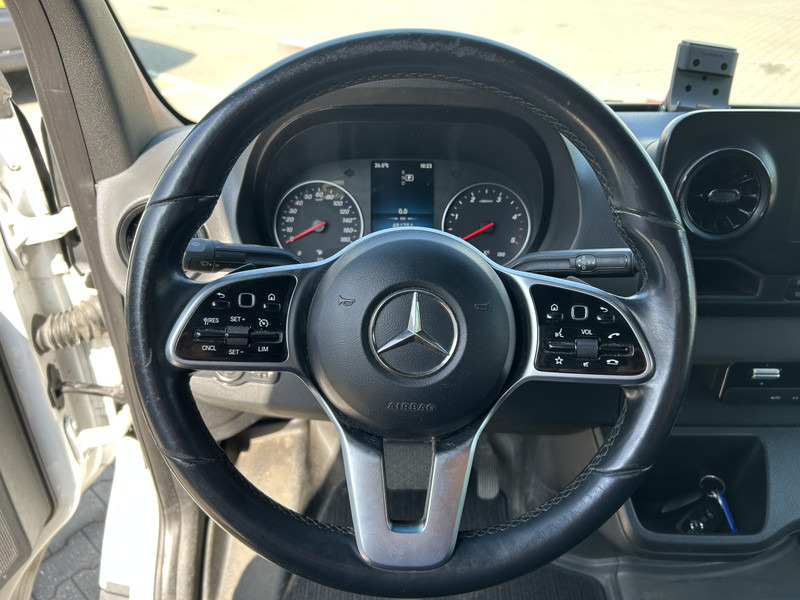 Mercedes-Benz Sprinter 314 2.2 CDI / L4 H2 / Loadlift 650 kg / Navi / APK TUV 01-26 - Gesloten bestelwagen: afbeelding 3 Mercedes-Benz Sprinter 314 2.2 CDI / L4 H2 / Loadlift 650 kg / Navi / APK TUV 01-26 - Gesloten bestelwagen: afbeelding 3