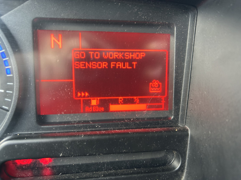 Renault D 210 Euro 6 C / 12 Ton / 293 dkm / Box / Loadlift / APK TUV 09-26 - Bakwagen: afbeelding 5 Renault D 210 Euro 6 C / 12 Ton / 293 dkm / Box / Loadlift / APK TUV 09-26 - Bakwagen: afbeelding 5