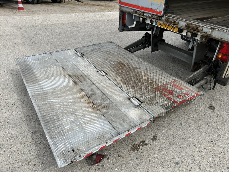 Renders ROC 12.10 City / Box / Loadlift 2000 kg / NL Trailer - Gesloten oplegger: afbeelding 5 Renders ROC 12.10 City / Box / Loadlift 2000 kg / NL Trailer - Gesloten oplegger: afbeelding 5