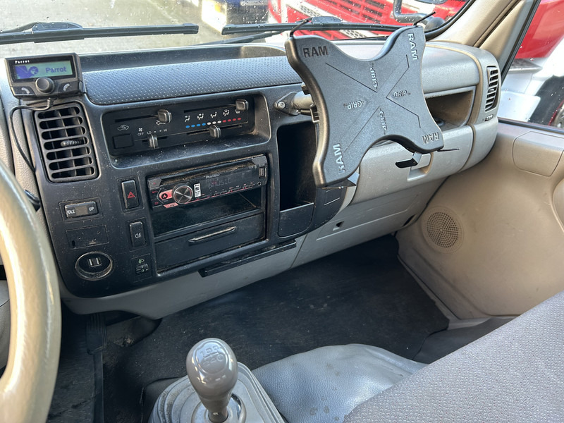 Toyota Dyna 100 3.0 D-4D / Kipper - Tipper / Blad - Bald / APK TUV 07-26 - Kipper bestelwagen: afbeelding 5 Toyota Dyna 100 3.0 D-4D / Kipper - Tipper / Blad - Bald / APK TUV 07-26 - Kipper bestelwagen: afbeelding 5