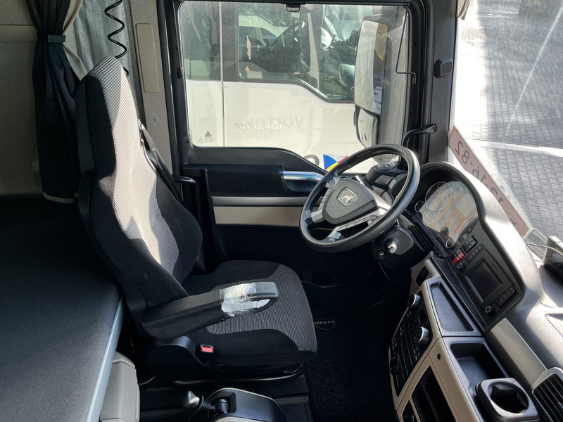 MAN TGX 18.460 XXL / Motor Defect -> Not Running / Retarder / 526 dkm / 2 Tanks - Trekker: afbeelding 3 MAN TGX 18.460 XXL / Motor Defect -> Not Running / Retarder / 526 dkm / 2 Tanks - Trekker: afbeelding 3