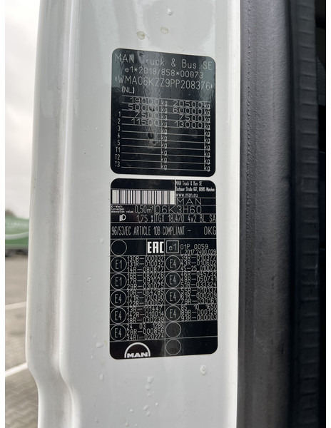 Trekker MAN TGX 18.470 GX / ZF Retarder / Full LED / 2 Tanks / APK TUV 01-26: afbeelding 18 Trekker MAN TGX 18.470 GX / ZF Retarder / Full LED / 2 Tanks / APK TUV 01-26: afbeelding 18