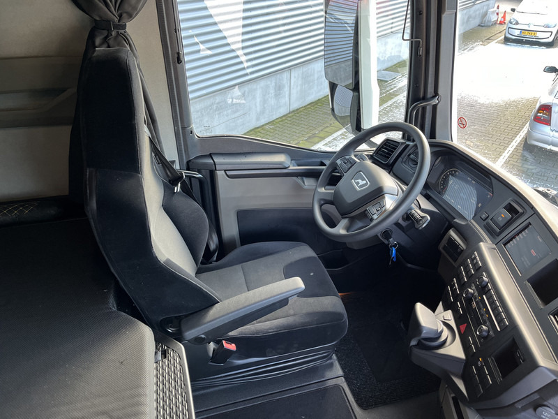 MAN TGX 18.470 GX / ZF Retarder / Full LED / 2 Tanks / APK TUV 01-26 - Trekker: afbeelding 3 MAN TGX 18.470 GX / ZF Retarder / Full LED / 2 Tanks / APK TUV 01-26 - Trekker: afbeelding 3