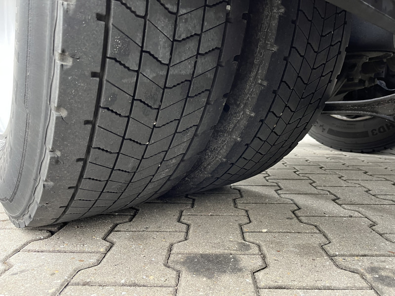 Trekker MAN TGX 18.470 GX / ZF Retarder / Full LED / 2 Tanks / APK TUV 01-26: afbeelding 16 Trekker MAN TGX 18.470 GX / ZF Retarder / Full LED / 2 Tanks / APK TUV 01-26: afbeelding 16