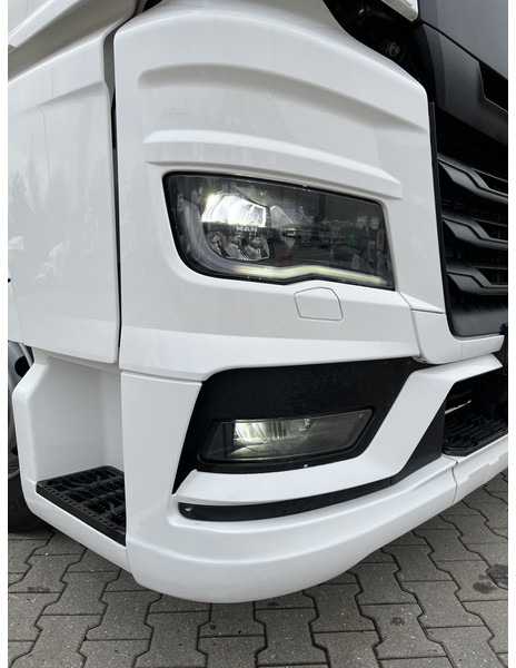 Trekker MAN TGX 18.470 GX / ZF Retarder / Full LED / 2 Tanks / APK TUV 01-26: afbeelding 11 Trekker MAN TGX 18.470 GX / ZF Retarder / Full LED / 2 Tanks / APK TUV 01-26: afbeelding 11