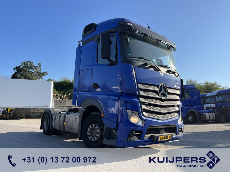 Mercedes-Benz Actros 1842 StreamSpace / 903 dkm / 2 Tanks / NL Truck / 12x in stock - Trekker: afbeelding 1 Mercedes-Benz Actros 1842 StreamSpace / 903 dkm / 2 Tanks / NL Truck / 12x in stock - Trekker: afbeelding 1