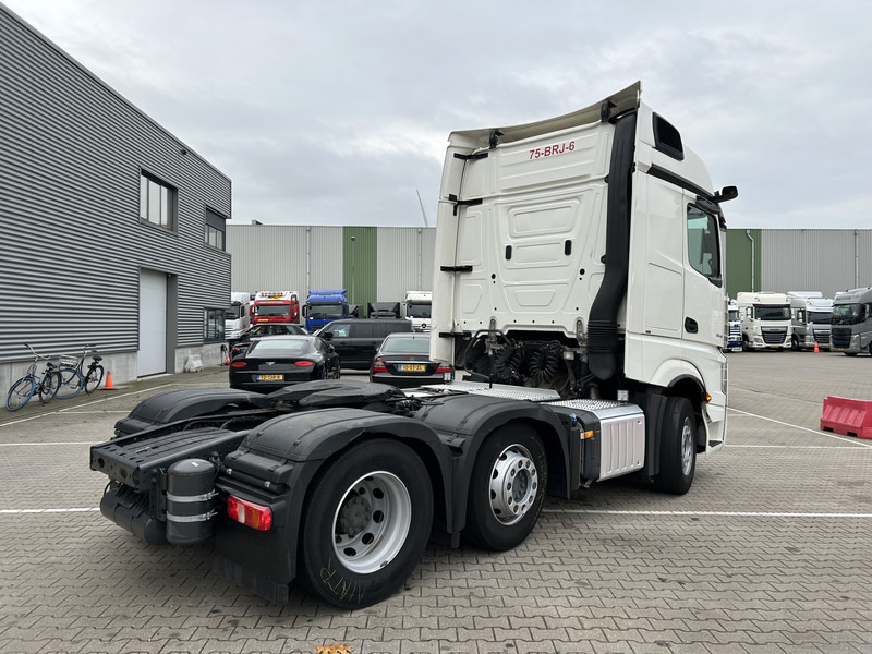 Mercedes-Benz Actros 2645 Bigspace / 377 dkm / 6x2 / APK TUV 05-26 - Trekker: afbeelding 2 Mercedes-Benz Actros 2645 Bigspace / 377 dkm / 6x2 / APK TUV 05-26 - Trekker: afbeelding 2