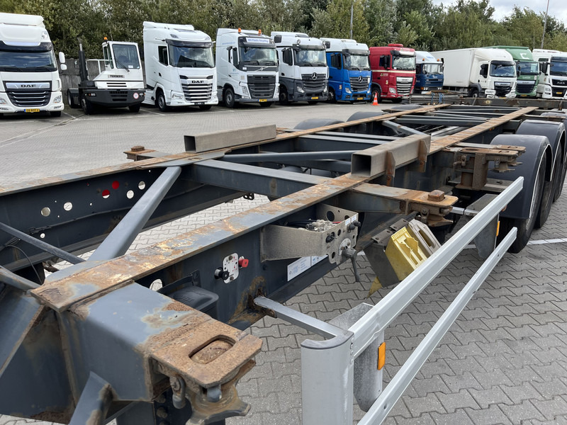 Van Hool 3B0071 / Container Chassis / BPW Drum / Liftas / NL trailer - Containertransporter/ Wissellaadbak oplegger: afbeelding 4 Van Hool 3B0071 / Container Chassis / BPW Drum / Liftas / NL trailer - Containertransporter/ Wissellaadbak oplegger: afbeelding 4