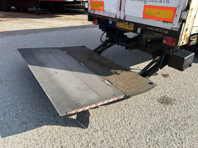 Van Hool 3B2014 / Box Trailer / BPW Drum / Loadlift / NL Trailer - Gesloten oplegger: afbeelding 5 Van Hool 3B2014 / Box Trailer / BPW Drum / Loadlift / NL Trailer - Gesloten oplegger: afbeelding 5