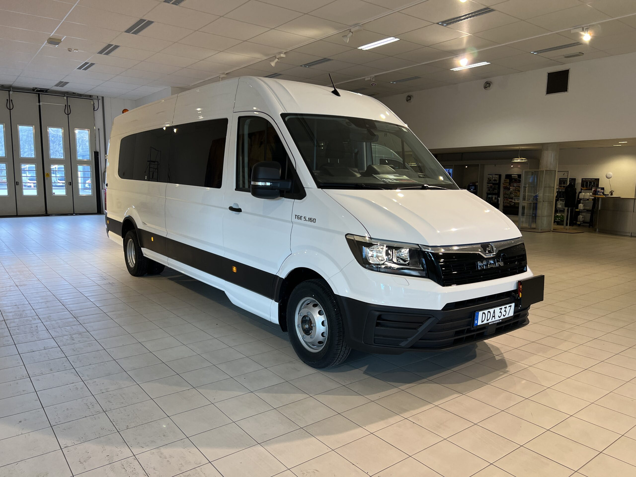 MAN TGE 5.160 Intercity - Minibus, Personenvervoer: afbeelding 1 MAN TGE 5.160 Intercity - Minibus, Personenvervoer: afbeelding 1