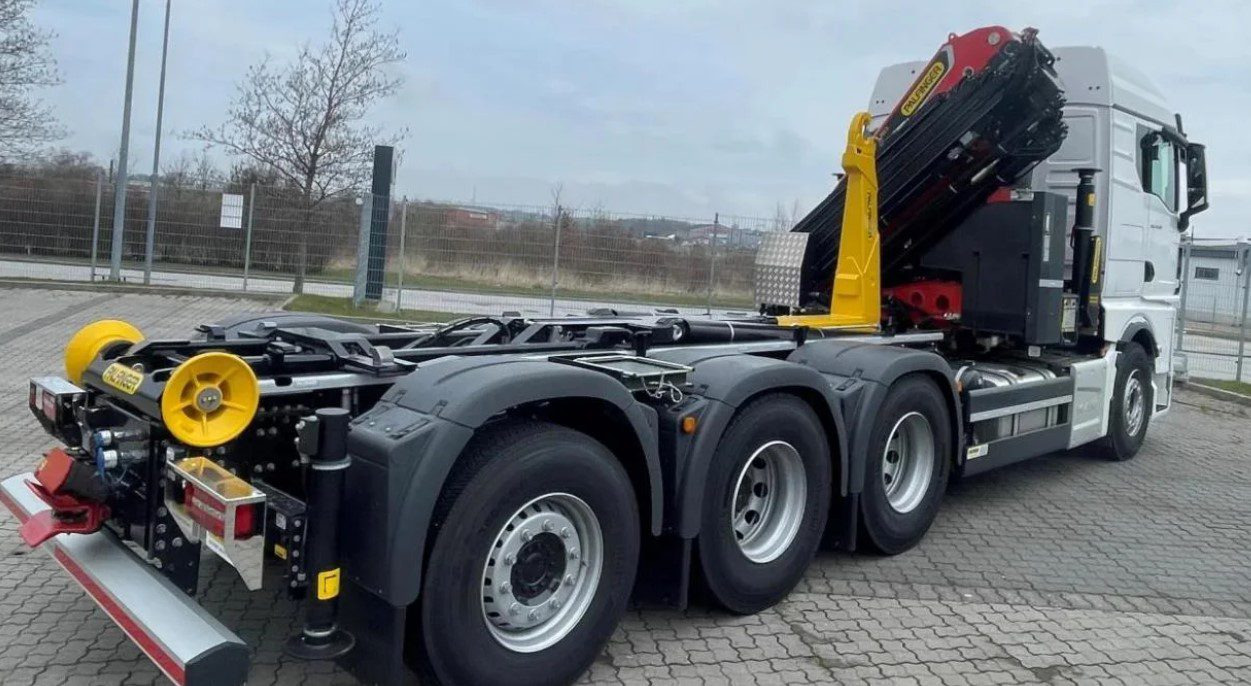MAN TGS 35.510 8×4 Tridem kranväxlare Palfinger - Haakarmsysteem vrachtwagen, Kraanwagen: afbeelding 4 MAN TGS 35.510 8×4 Tridem kranväxlare Palfinger - Haakarmsysteem vrachtwagen, Kraanwagen: afbeelding 4