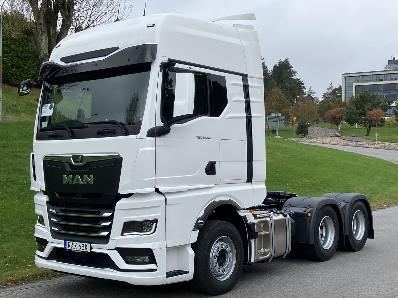 MAN TGX 28.520 6X2 Boggiedragbil - Trekker: afbeelding 2 MAN TGX 28.520 6X2 Boggiedragbil - Trekker: afbeelding 2