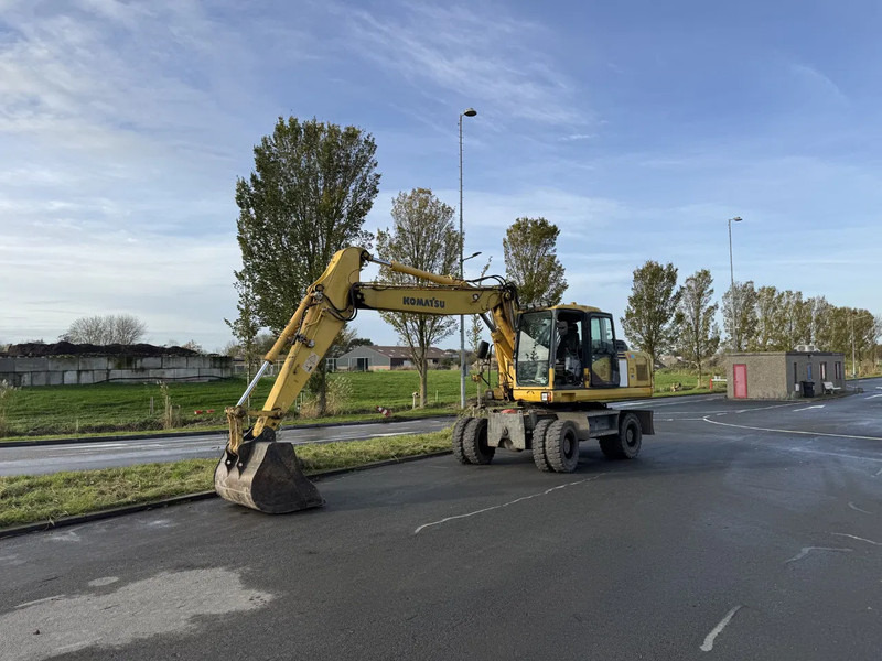 Komatsu PW180-7EO - Graafmachine: afbeelding 2 Komatsu PW180-7EO - Graafmachine: afbeelding 2