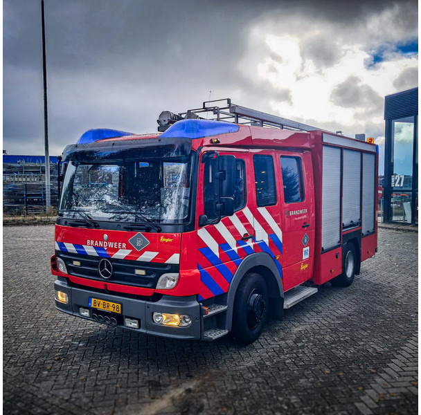 Mercedes-Benz NG 1626 V8 - Brandweerwagen: afbeelding 3 Mercedes-Benz NG 1626 V8 - Brandweerwagen: afbeelding 3