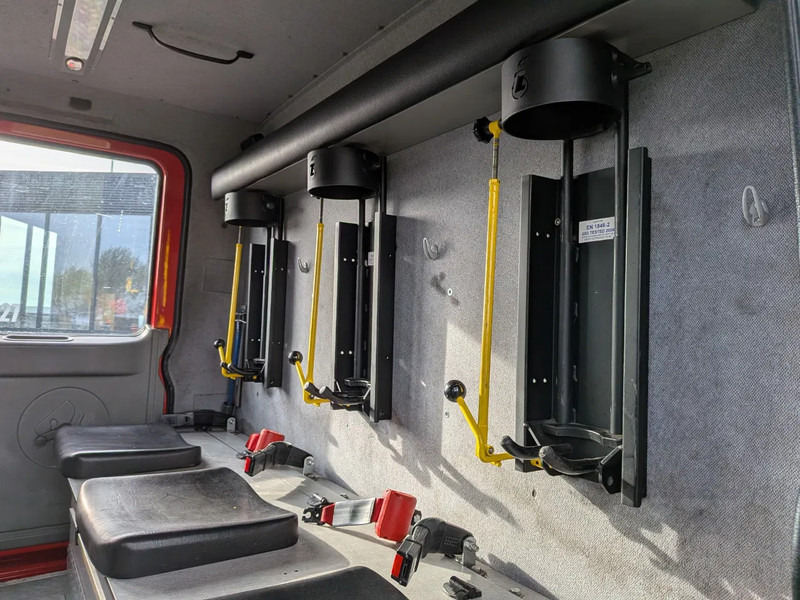 Mercedes-Benz - Brandweerwagen: afbeelding 5 Mercedes-Benz - Brandweerwagen: afbeelding 5