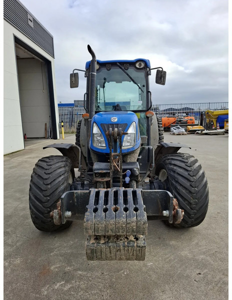 New Holland T 4040 F T4040F - Tractor: afbeelding 4 New Holland T 4040 F T4040F - Tractor: afbeelding 4