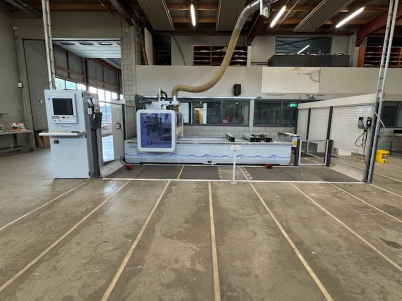 Weeke Venture 108m - Houtbewerkingsmachine: afbeelding 1 Weeke Venture 108m - Houtbewerkingsmachine: afbeelding 1