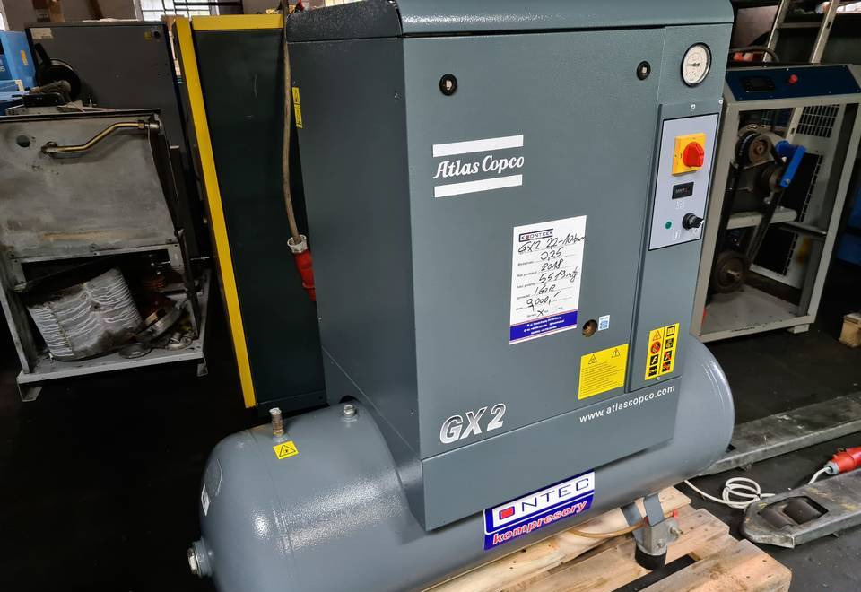Kompresor śrubowy  ATLAS COPCO GX2 2,2 kw - Luchtcompressor: afbeelding 3 Kompresor śrubowy  ATLAS COPCO GX2 2,2 kw - Luchtcompressor: afbeelding 3
