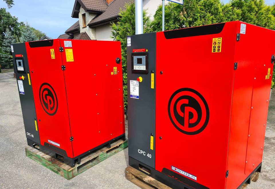 Kompresor śrubowy Chicago Pneumatic CPC 40 30 kw, Atlas Copco - Luchtcompressor: afbeelding 3 Kompresor śrubowy Chicago Pneumatic CPC 40 30 kw, Atlas Copco - Luchtcompressor: afbeelding 3