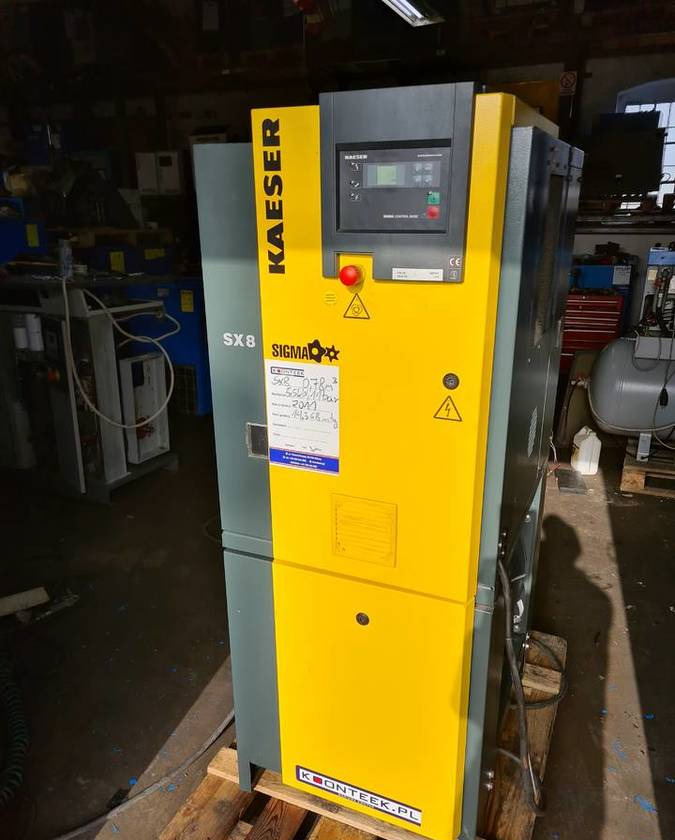 Kompresor śrubowy KAESER Aircenter SX8 5,5 kw - Luchtcompressor: afbeelding 1 Kompresor śrubowy KAESER Aircenter SX8 5,5 kw - Luchtcompressor: afbeelding 1