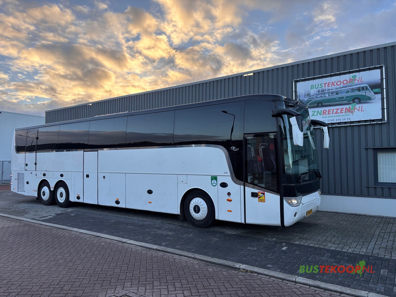 Vanhool TX17 Acron, ROLSTOELBUS - Touringcar: afbeelding 1 Vanhool TX17 Acron, ROLSTOELBUS - Touringcar: afbeelding 1