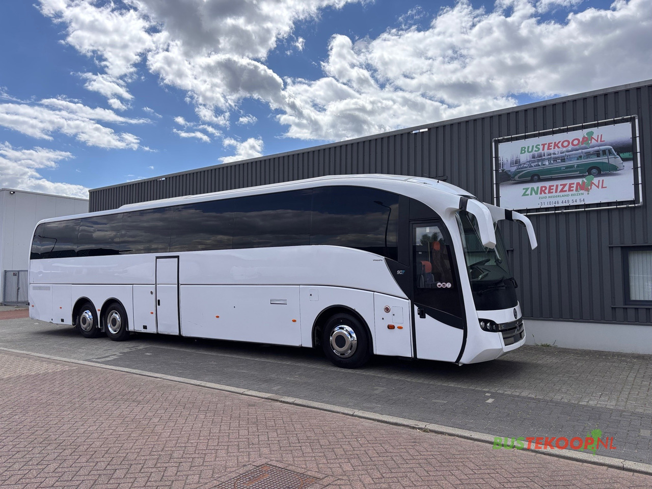 Volvo B11R SUNSUNDEGUI SC7, Euro 6. - Touringcar: afbeelding 1 Volvo B11R SUNSUNDEGUI SC7, Euro 6. - Touringcar: afbeelding 1
