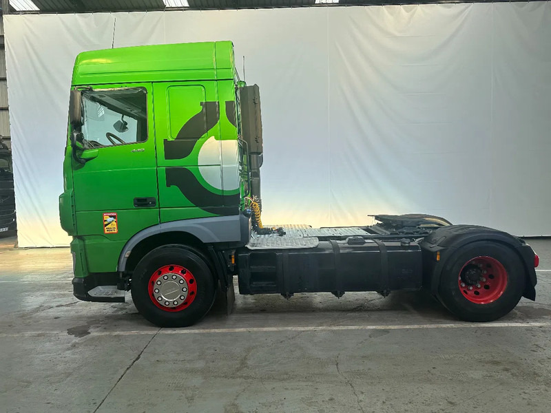 DAF XF 106.440 SPACECAB /ADR /INTARDER - Trekker: afbeelding 2 DAF XF 106.440 SPACECAB /ADR /INTARDER - Trekker: afbeelding 2