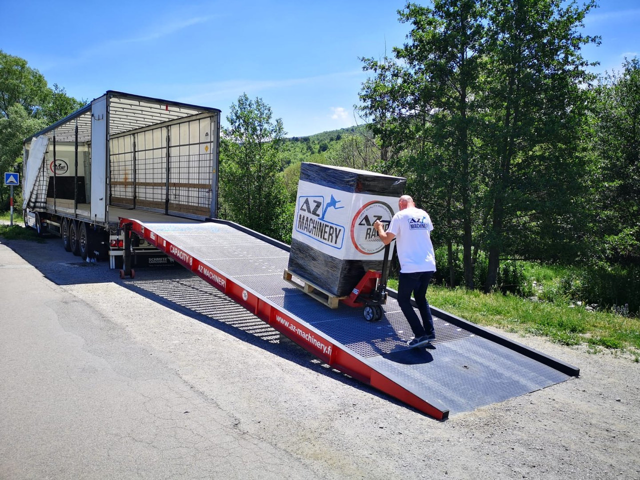 Nieuw Laadbrug AZ RAMP-PRIME PRIME WLO + 8 . Industrial Mobil Loading Ramp: afbeelding 11 Nieuw Laadbrug AZ RAMP-PRIME PRIME WLO + 8 . Industrial Mobil Loading Ramp: afbeelding 11
