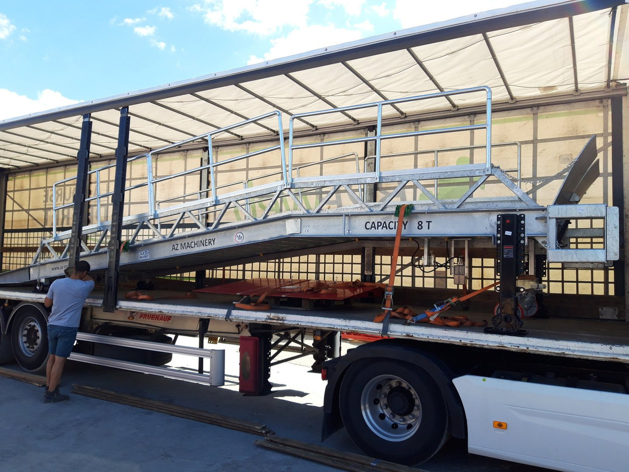 Nieuw Laadbrug Loading Ramp with with hydraulic tilting bridge -  AZ RAMP - STAR- 12T FULL GALVA: afbeelding 15