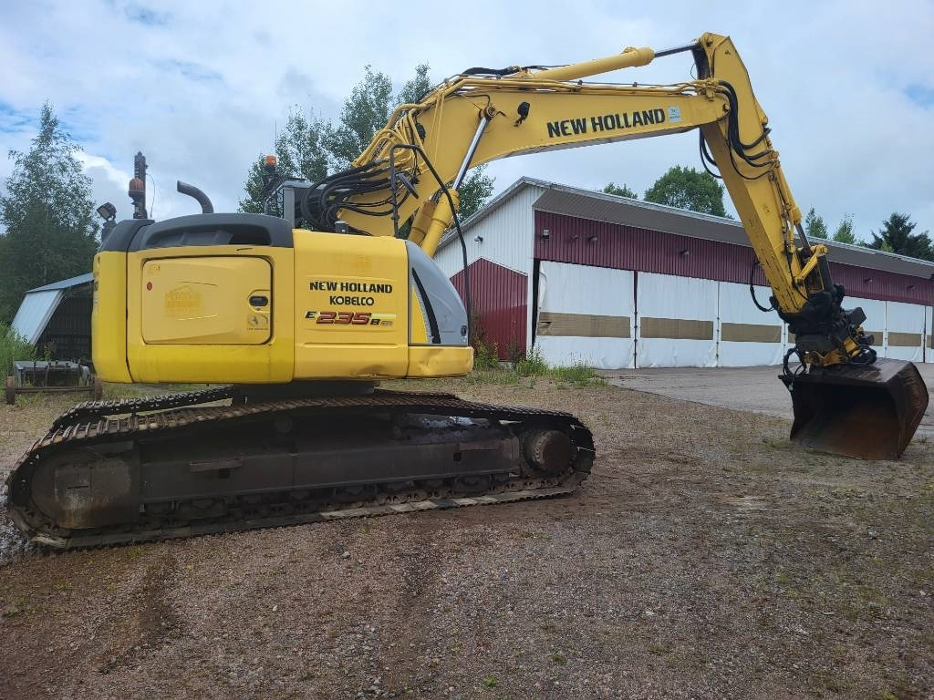 Rupsgraafmachine New Holland Kobelco E 235 B SR-2: afbeelding 10 Rupsgraafmachine New Holland Kobelco E 235 B SR-2: afbeelding 10