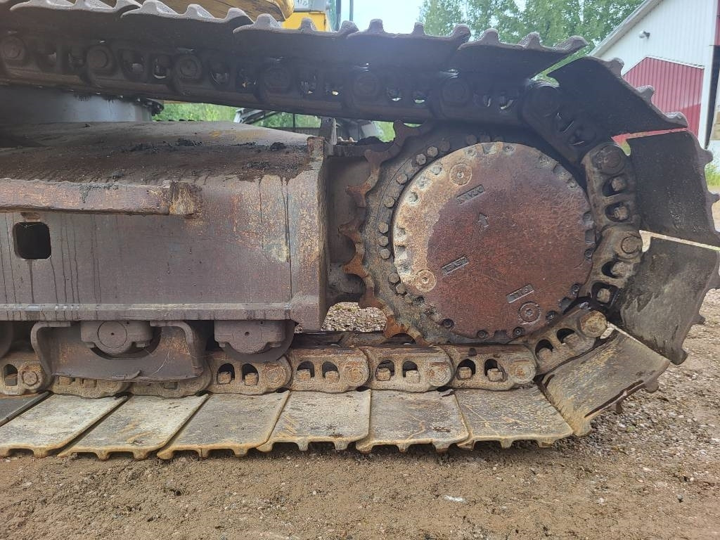 Rupsgraafmachine New Holland Kobelco E 235 B SR-2: afbeelding 11 Rupsgraafmachine New Holland Kobelco E 235 B SR-2: afbeelding 11