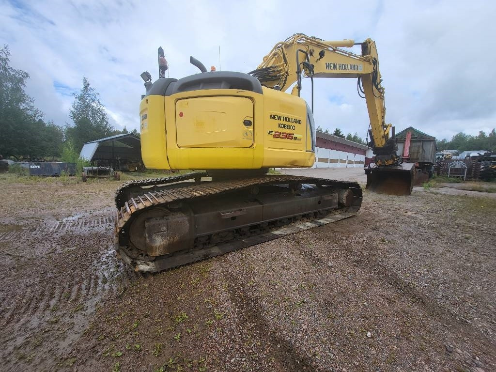Rupsgraafmachine New Holland Kobelco E 235 B SR-2: afbeelding 9 Rupsgraafmachine New Holland Kobelco E 235 B SR-2: afbeelding 9