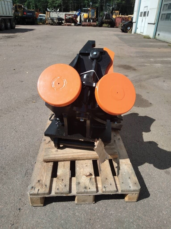 Tarfin RKH-V4 Rail handling device S60 - Bouwmaterieel: afbeelding 4 Tarfin RKH-V4 Rail handling device S60 - Bouwmaterieel: afbeelding 4