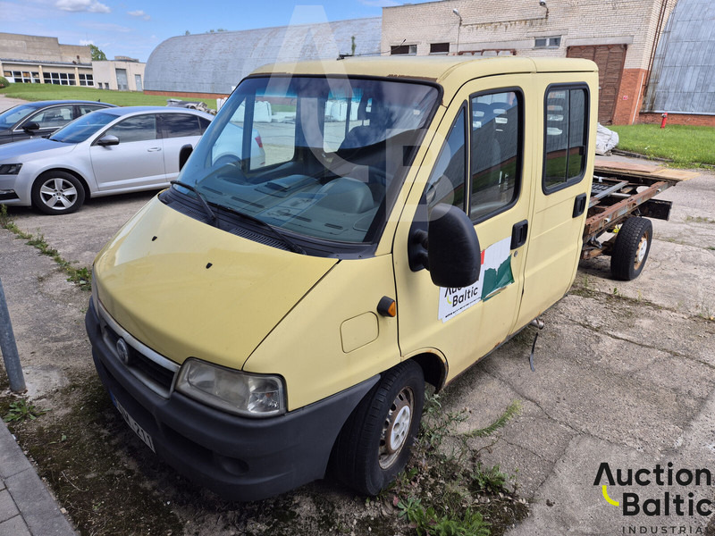 Fiat Ducato - Bedrijfswagen, Bestelwagen met dubbele cabine: afbeelding 2 Fiat Ducato - Bedrijfswagen, Bestelwagen met dubbele cabine: afbeelding 2