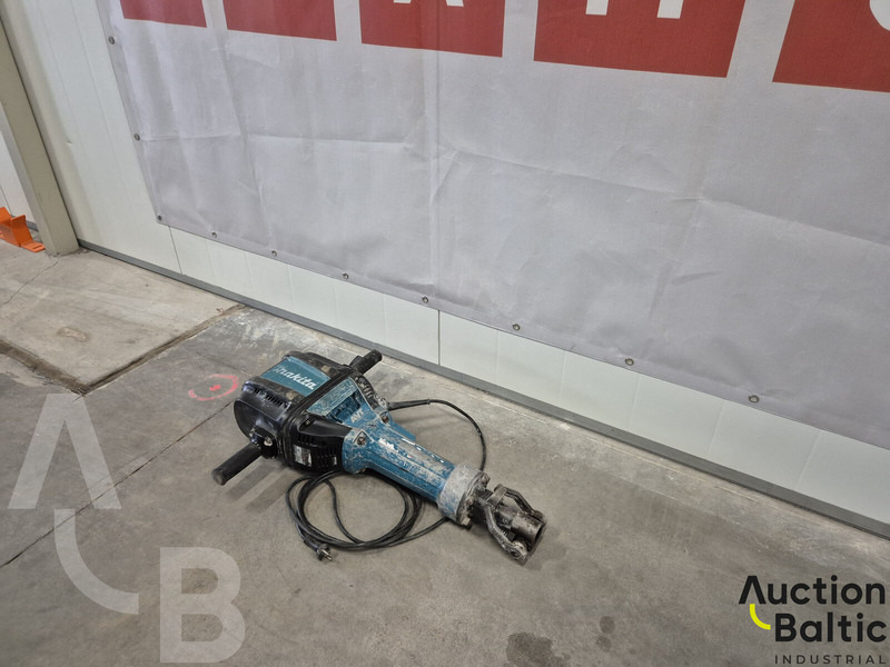 Makita HM1812 - Bouwmachine: afbeelding 1 Makita HM1812 - Bouwmachine: afbeelding 1