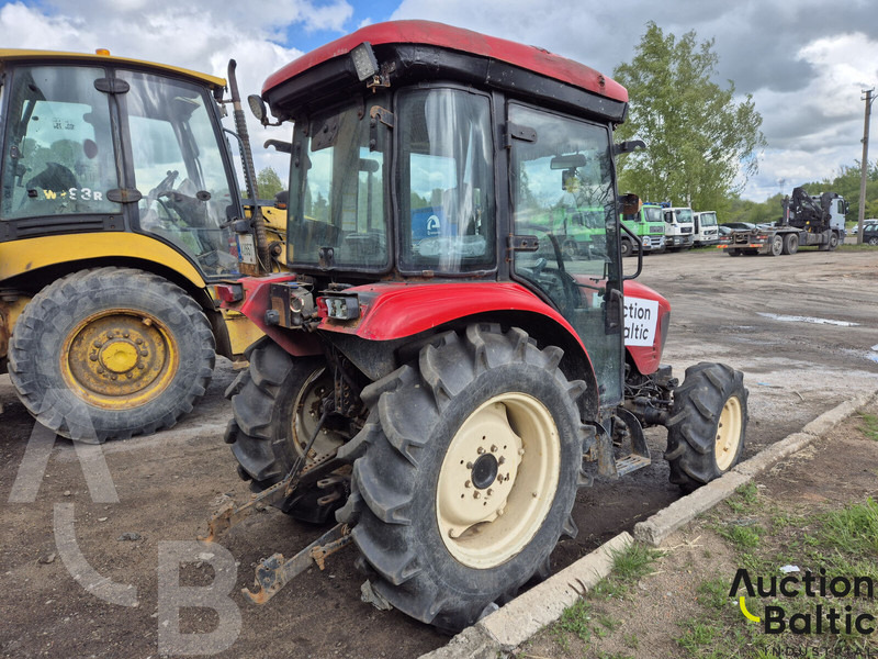 Branson 5820 CX - Tractor: afbeelding 4 Branson 5820 CX - Tractor: afbeelding 4