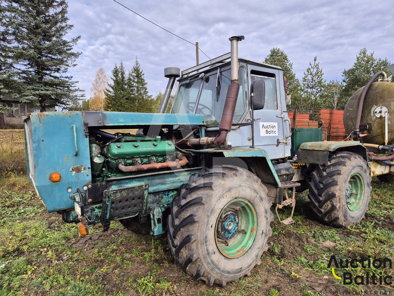 Chtz T-150K - Tractor: afbeelding 1 Chtz T-150K - Tractor: afbeelding 1