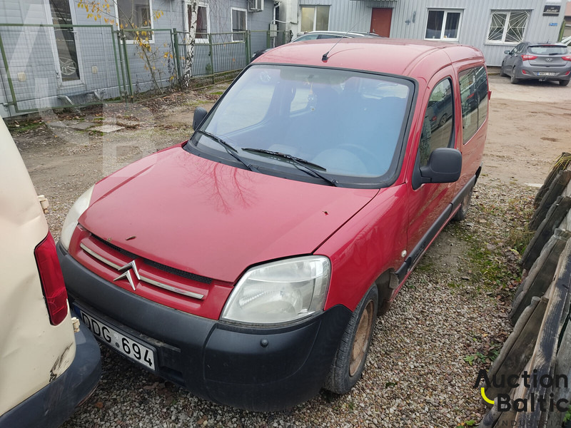 Citroën Berlingo - Kleine bestelwagen: afbeelding 2 Citroën Berlingo - Kleine bestelwagen: afbeelding 2