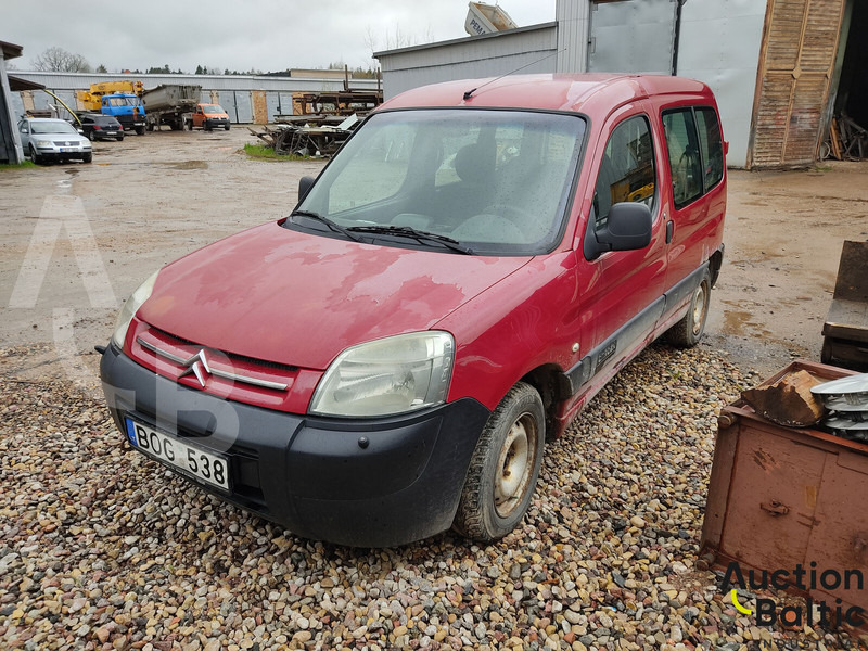 Citroën Berlingo - Kleine bestelwagen: afbeelding 2 Citroën Berlingo - Kleine bestelwagen: afbeelding 2