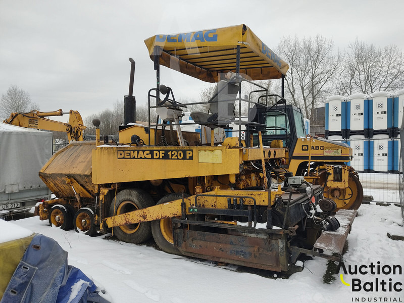 Demag DF 120 P - Asfaltafwerkmachine: afbeelding 4 Demag DF 120 P - Asfaltafwerkmachine: afbeelding 4